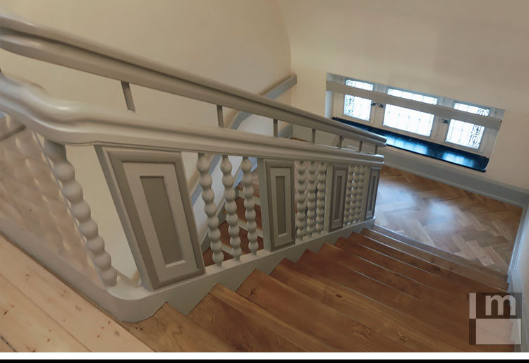 Andre Mispagel Projekt Referenz Öffentliches Bauen Villa Mercedes Burgdorf Treppenhaus-Sanierung