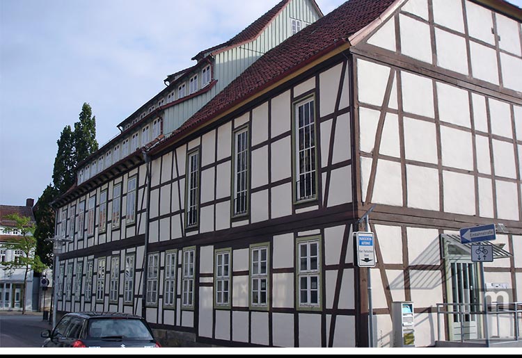 Andre Mispagel Projekt Referenz Öffentliches Bauen Fenstersanierung Rathaus I Burgdorf