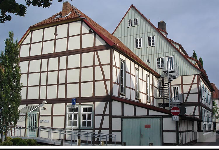 Andre Mispagel Projekt Referenz Öffentliches Bauen Fenstersanierung Rathaus I Burgdorf