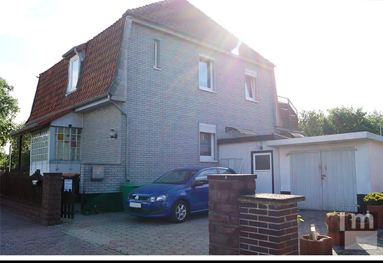 Andre Mispagel Erweiterung und Sanierung Einfamilienhaus und Neubau Garage