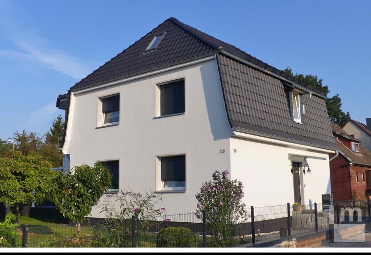 Andre Mispagel Erweiterung und Sanierung Einfamilienhaus und Neubau Garage