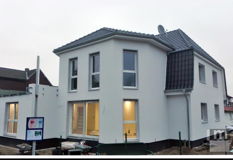 Andre Mispagel Erweiterung und Sanierung Einfamilienhaus und Neubau Garage